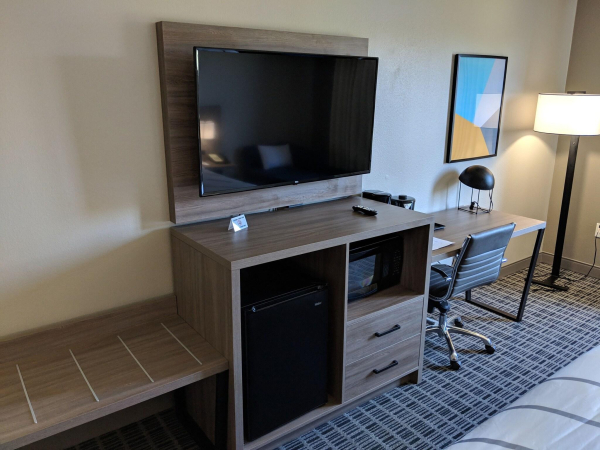 Las mejores ofertas de La Quinta Inn & Suites By Wyndham Montgomery Montgomery 