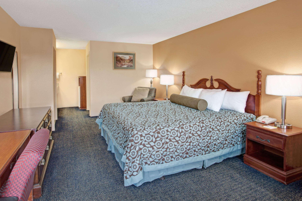 Las mejores ofertas de Days Inn By Wyndham Marietta White Water Marietta