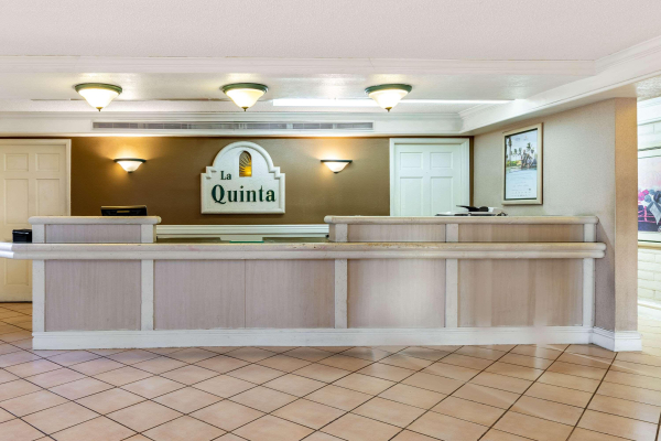 Las mejores ofertas de La Quinta Inn El Paso West El Paso 