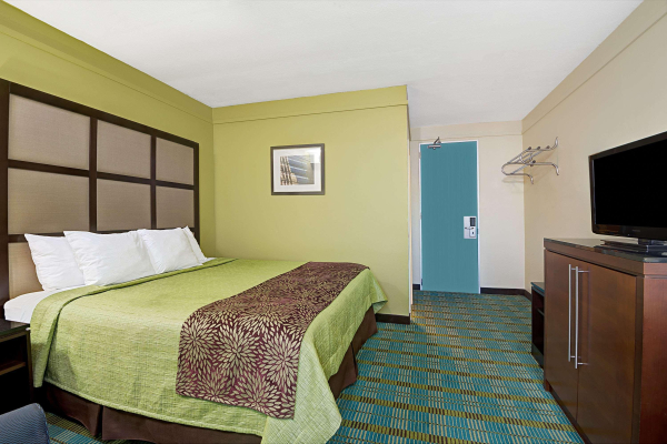 Las mejores ofertas de Days Inn by Wyndham Southington Southington 