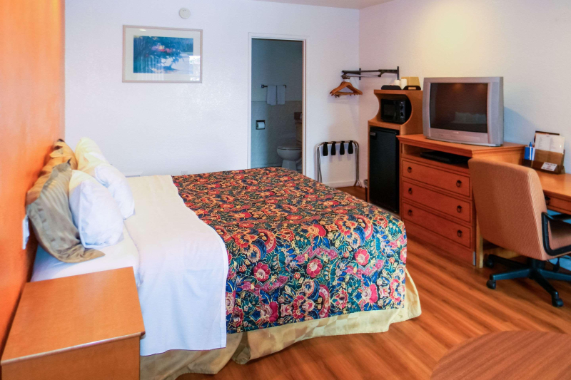 Rodeway Inn Alameda-Oakland