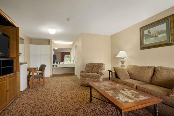 Las mejores ofertas de DAYS INN BY WYNDHAM ALEXANDER CITY Alexander City 