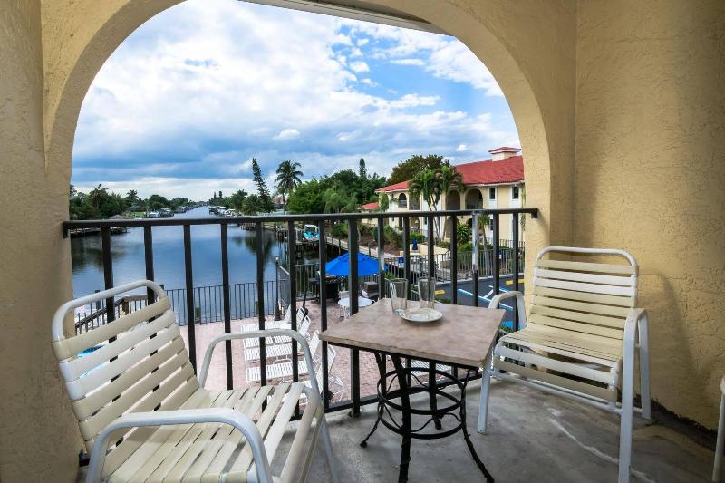 Casa Loma Motel-Waterfront