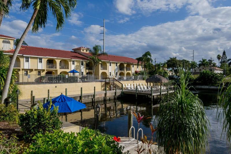 Casa Loma Motel-Waterfront