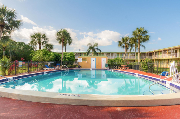 Las mejores ofertas de Red Roof Inn Vero Beach Vero Beach 
