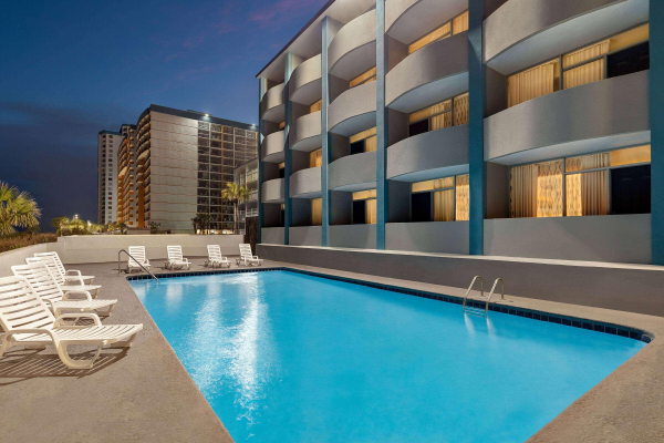 Las mejores ofertas de Days Inn By Wyndham Myrtle Beach-Beach Front Myrtle Beach