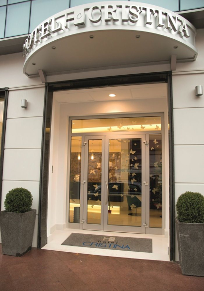 Las mejores ofertas de CRISTINA NÁPOLES