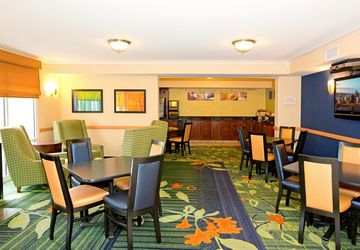 Las mejores ofertas de Fairfield Inn by Marriott Pittsburgh New Stanton New Stanton 