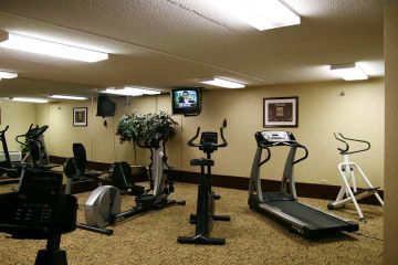 BAYMONT INN & SUITES CLARKSVILLE NORTHEAST