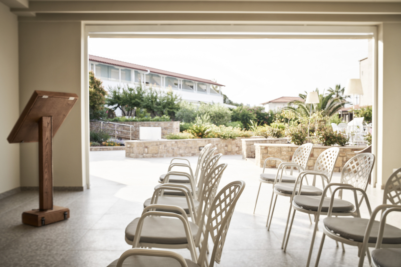 Antigoni Resort