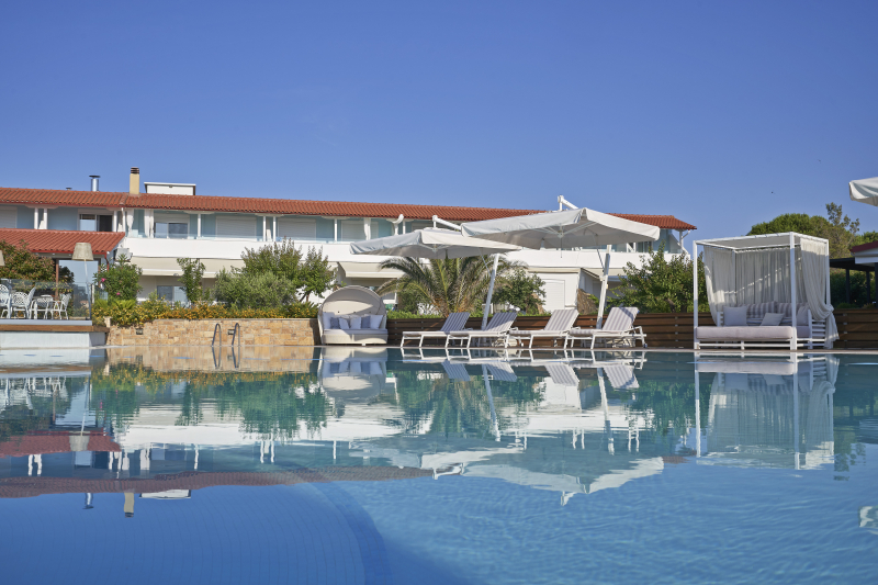 Antigoni Resort