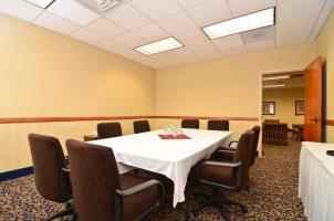 Las mejores ofertas de BEST WESTERN HARBORSIDE INN & KENOSHA CONF. CT Kenosha