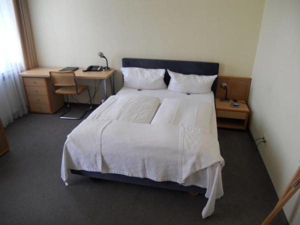 Las mejores ofertas de Kempe Komfort Hotel Dusseldorf Dusseldorf