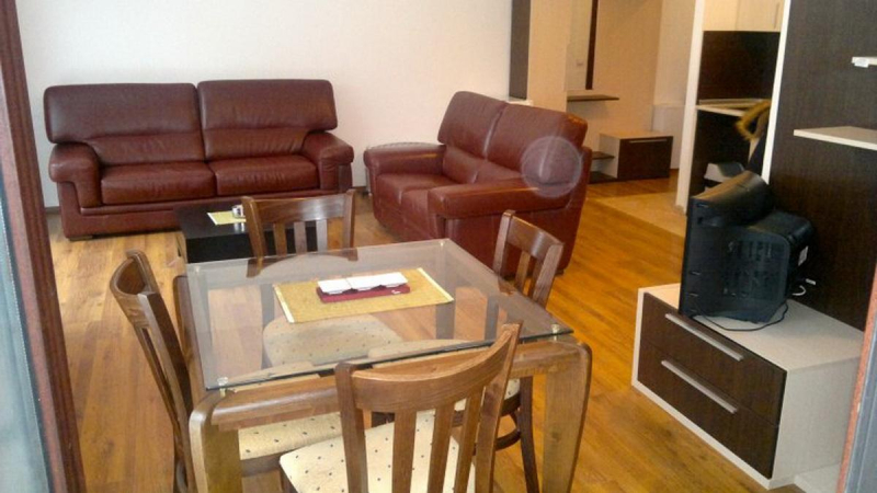 Persey Flora Apartments