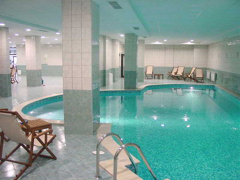 Persey Flora Apartments