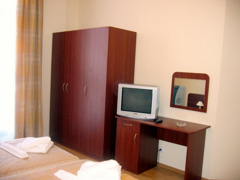 Persey Flora Apartments