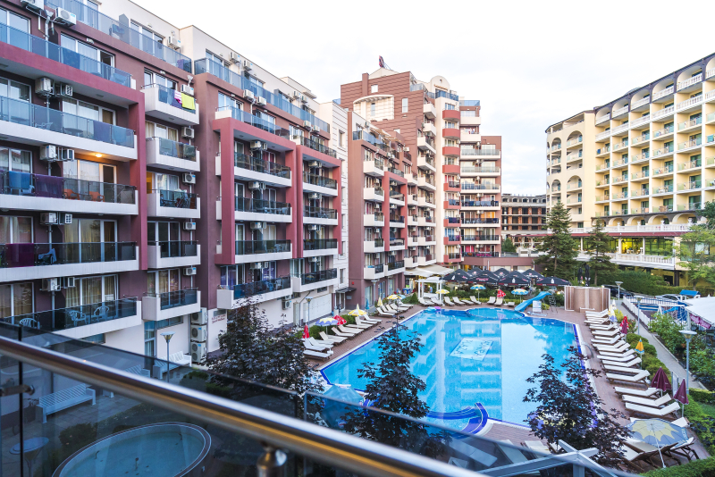 Persey Admiral Plaza Apartments