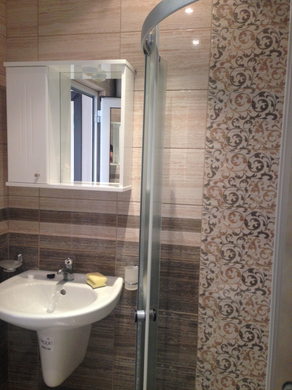 Persey Admiral Plaza Apartments