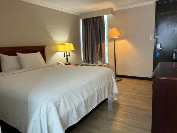 Las mejores ofertas de Days Inn By Wyndham Hinesville Near Fort Stewart Hinesville 