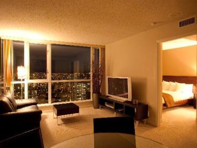 Carmana Hotel & Suites