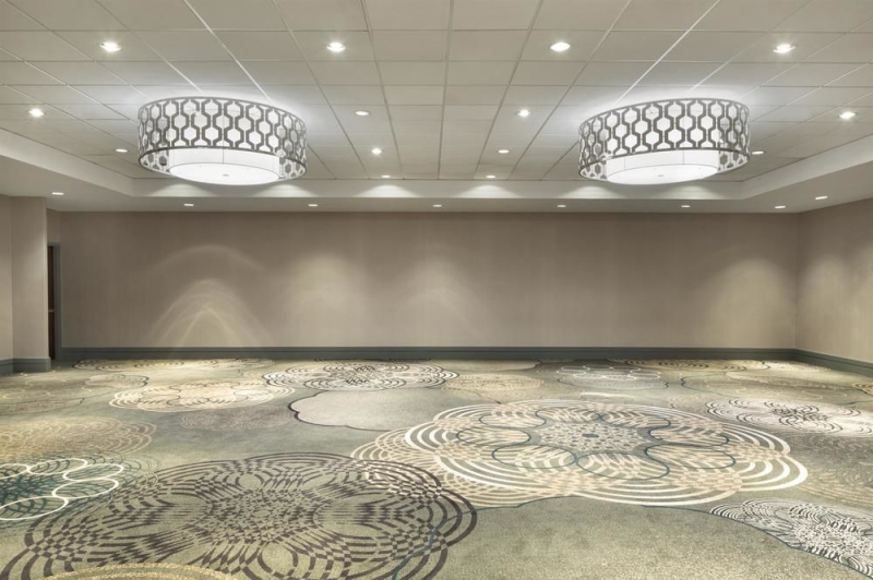 SHERATON VANCOUVER AIRPORT HOTEL