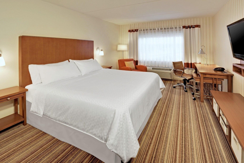 Four Points by Sheraton Cambridge Kitchener