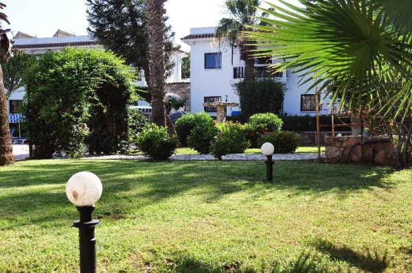 Las mejores ofertas de Lysithea Beach Hotel Apts Larnaca