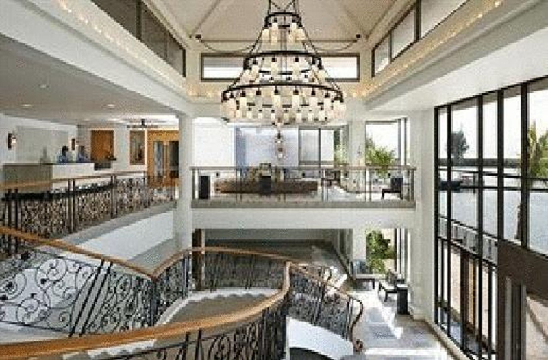 Avillion Admiral Cove