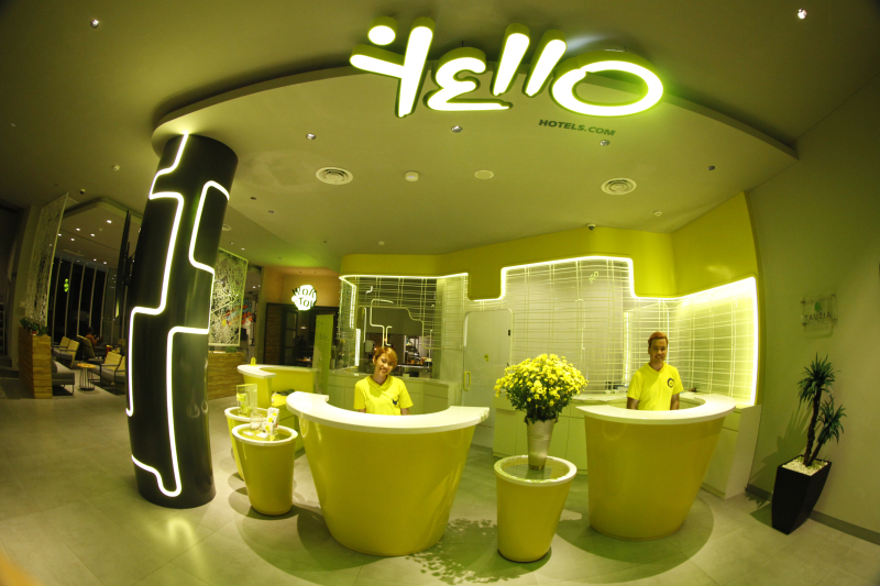 Yello Hotel Jemursari