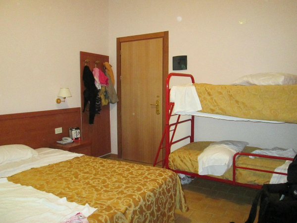 Las mejores ofertas de Jole RIMINI