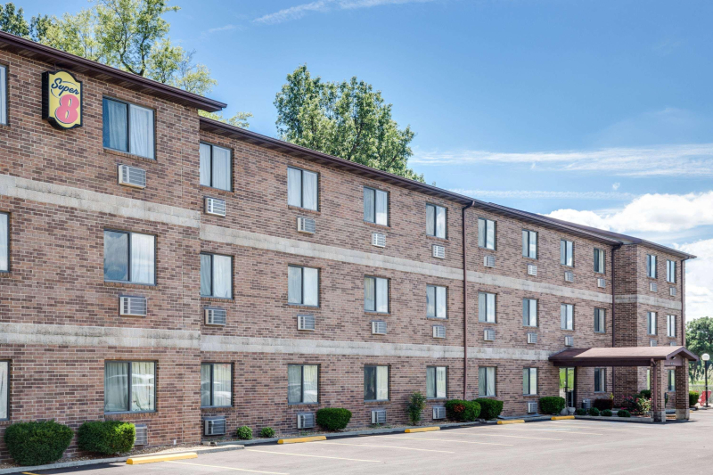 Super 8 By Wyndham Kennett