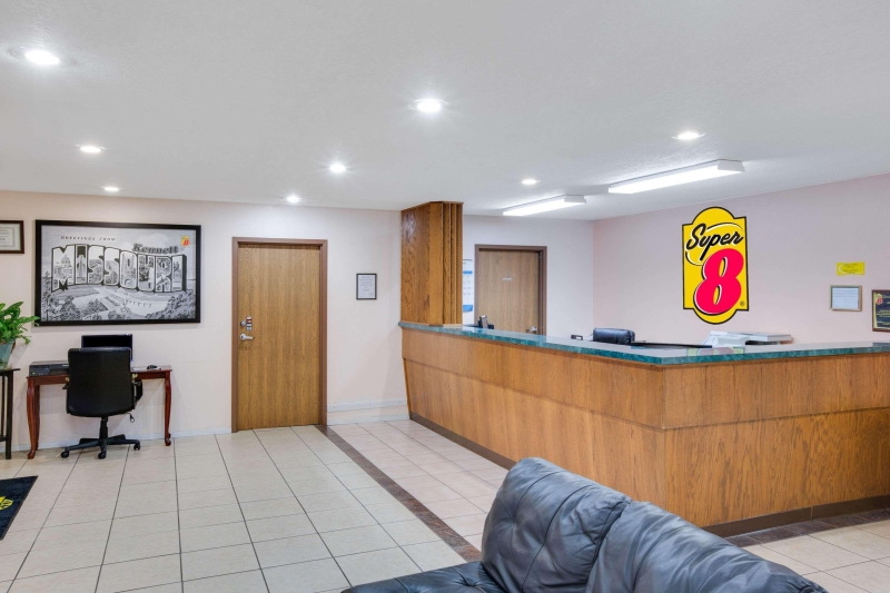 Super 8 By Wyndham Kennett