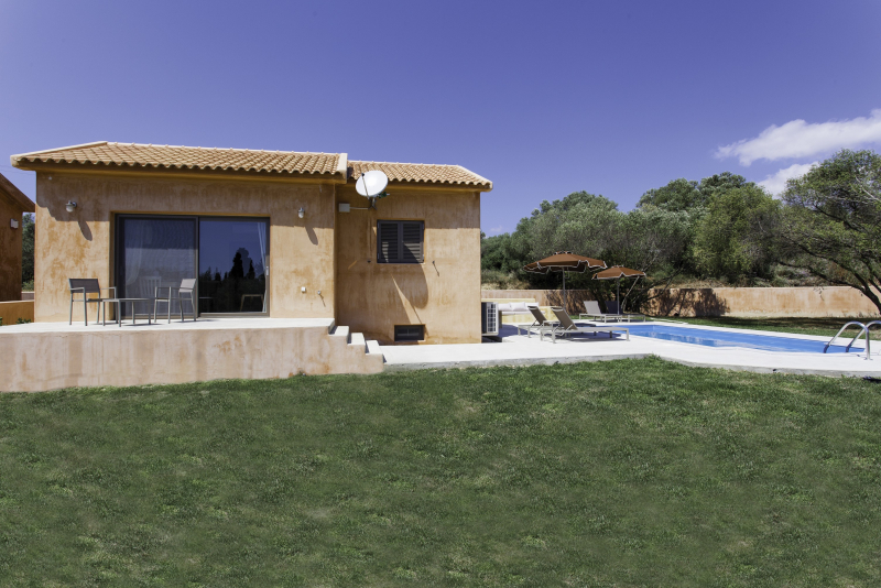 Sotiris Villas