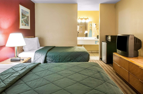 Las mejores ofertas de Suburban Studios East Albuquerque 