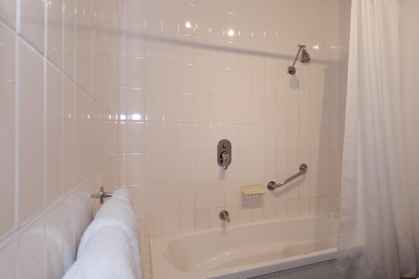 Las mejores ofertas de Echuca Nirebo Hotel Shepparton