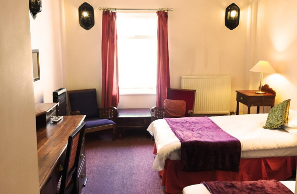 Las mejores ofertas de The Original Raj Edinburgh City Chamber