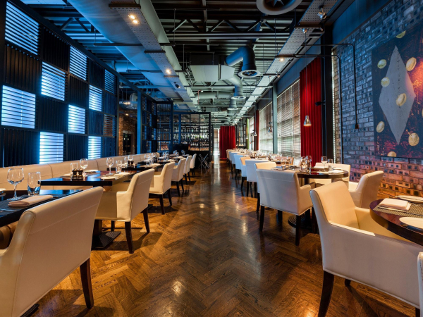 Las mejores ofertas de Dakota Forth Bridge Edinburgh City Chamber