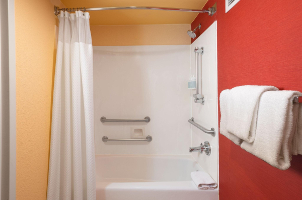 Las mejores ofertas de Courtyard Dallas Plano in Legacy Park Dallas 