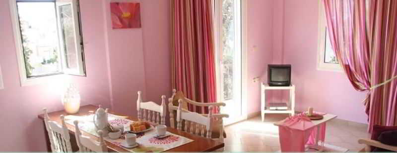 Waterlily Hotel Apartments