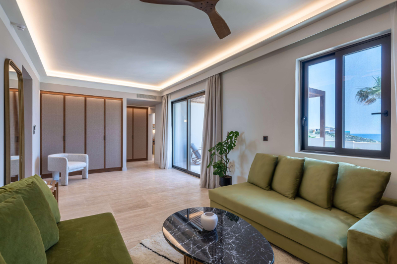 Isla Brown Resort Chania, Curio Collection by Hil