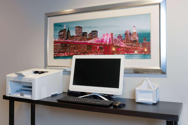 La Quinta Inn & Suites Secaucus