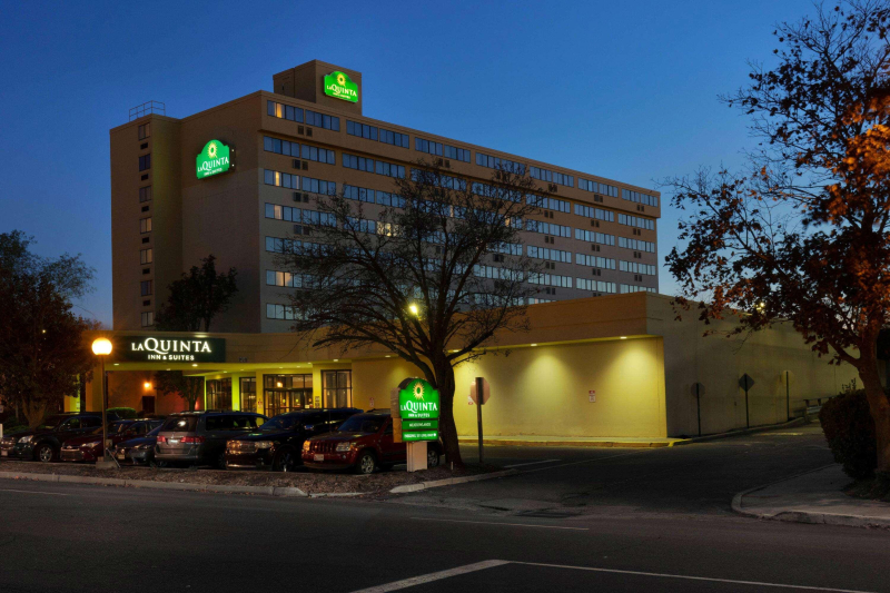 La Quinta Inn & Suites Secaucus