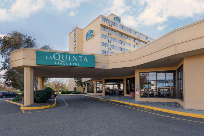 La Quinta Inn & Suites Secaucus