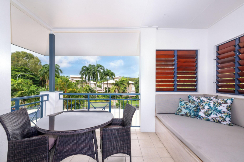 Meridian Port Douglas - Adults Only