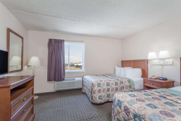 Las mejores ofertas de Days Inn & Suites by Wyndham Wildwood Delaware 