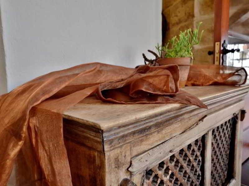 Number 19 Executive Suites