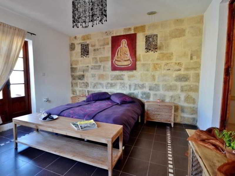 Number 19 Executive Suites