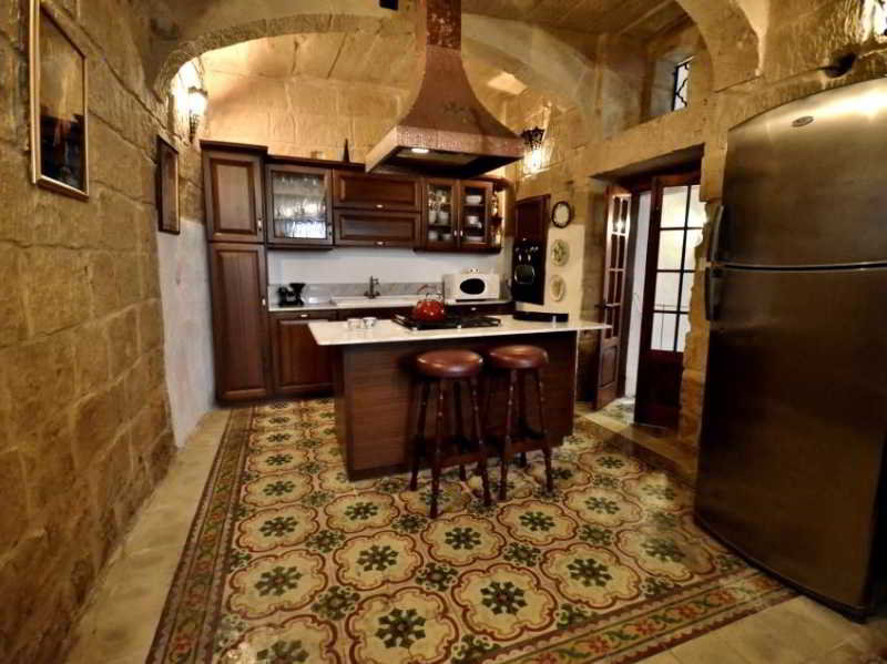 Number 19 Executive Suites