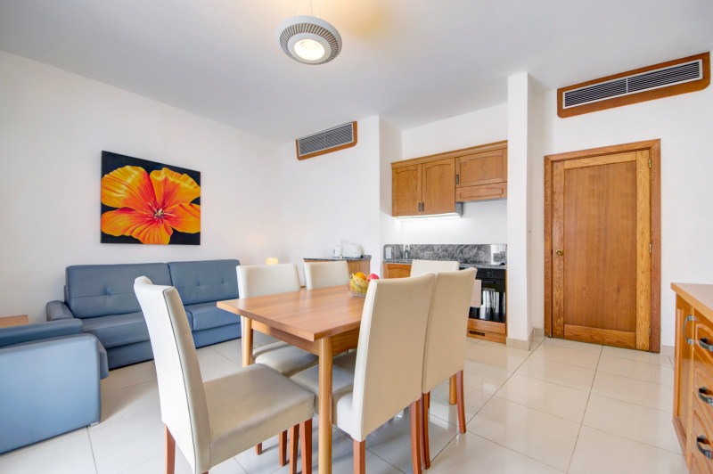 Sunny Coast Resort & Spa