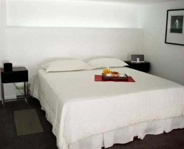 Las mejores ofertas de Young & Stones  Palermo